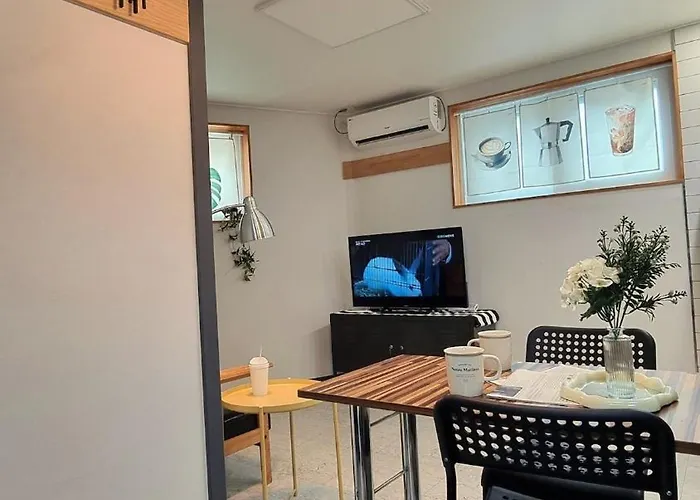 쁘띠 메종 아파트